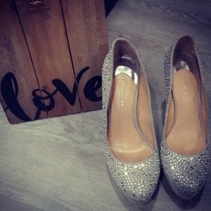 Gianni Bini, gently used heels, silver. So cute!